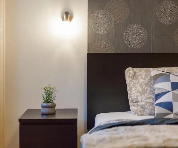 Apartament Spacious & Cozy W/ Terrace Budapesta